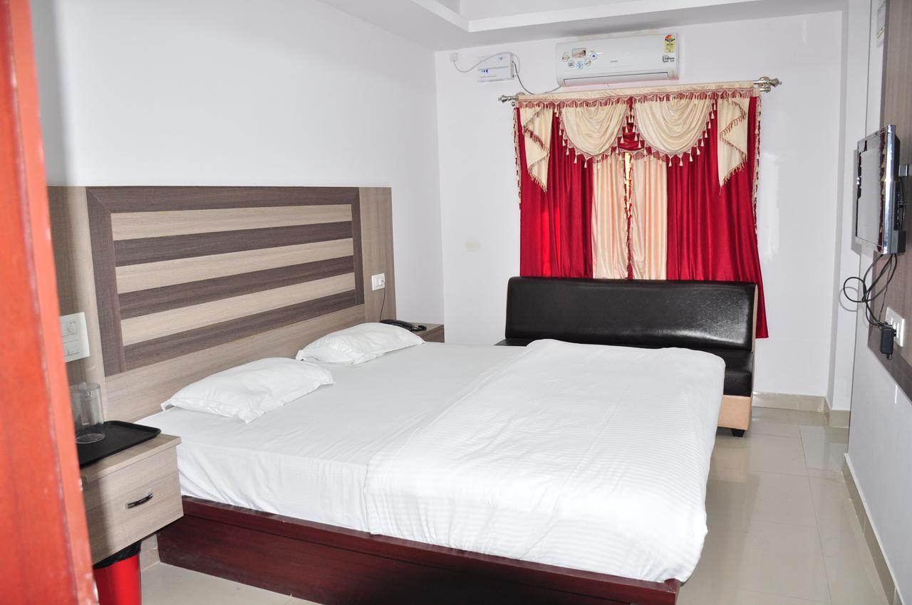 I Park Residency Hotel Bangalore Bagian luar foto